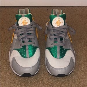 nike huarache white green yellow